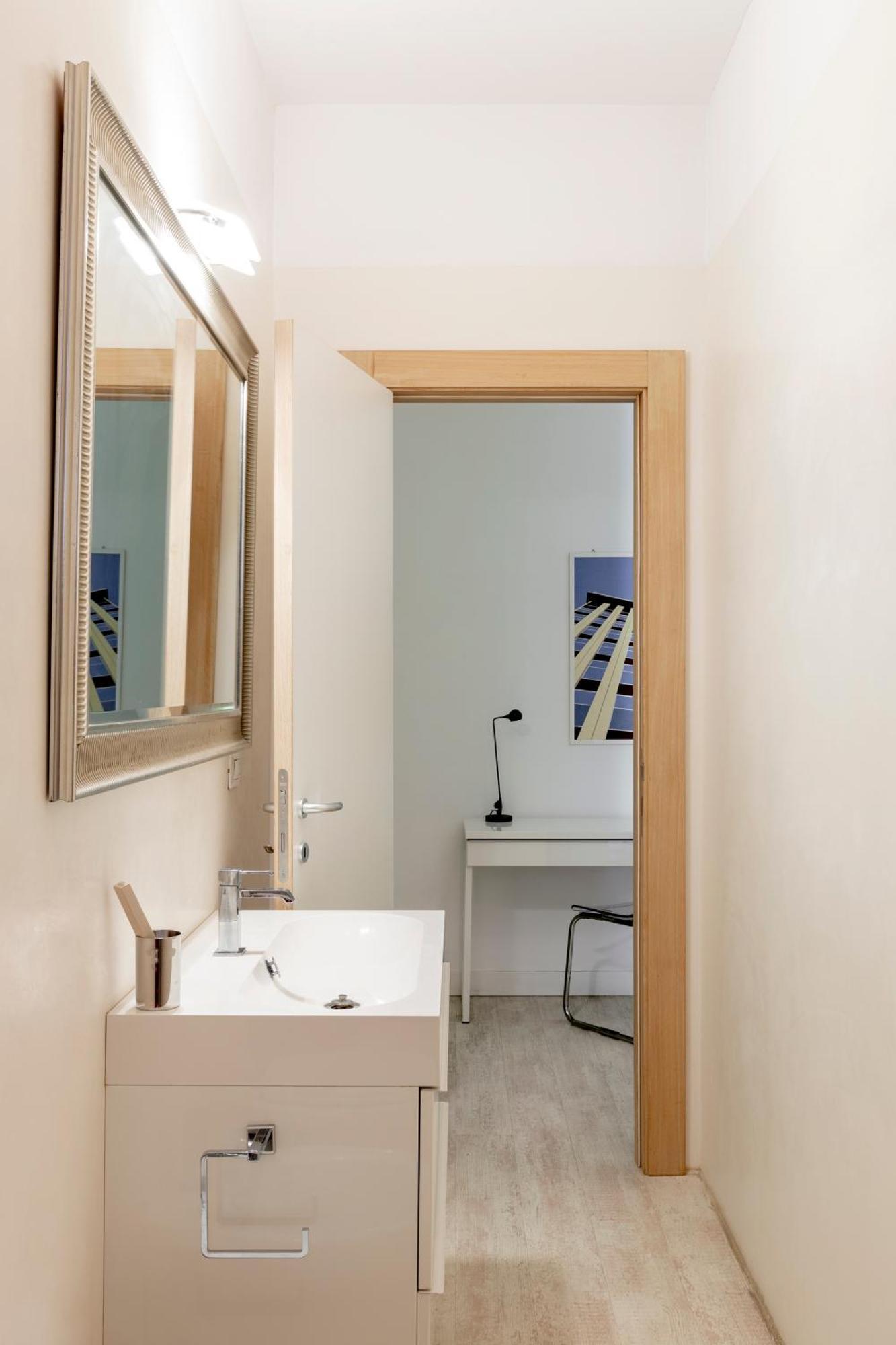 Comfort Suites Garibaldi ミラノ 部屋 写真